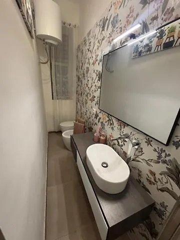 Donna Tina * Catania